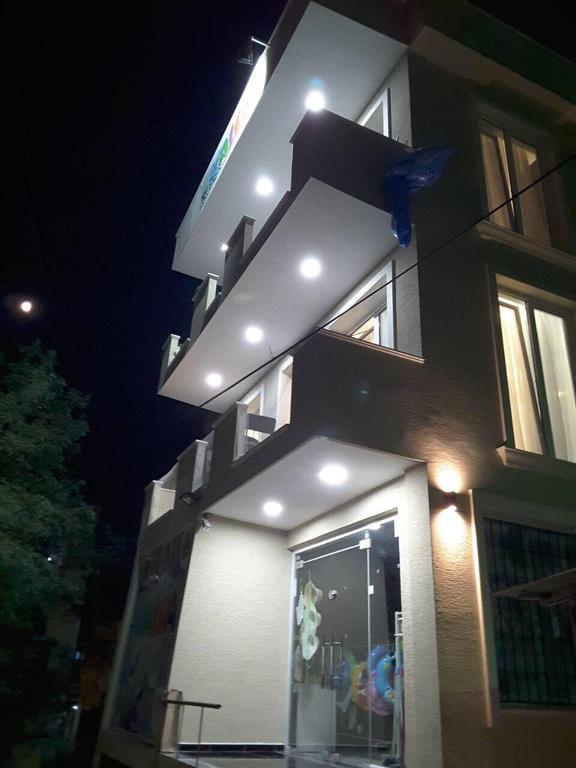 Apartment Te Kalua Sarandë Eksteriør billede